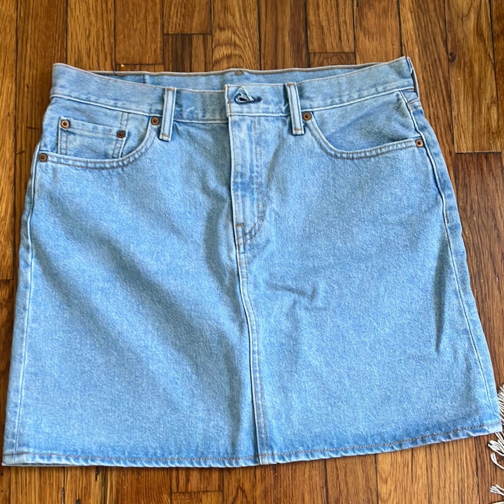 Levi’s denim skirt